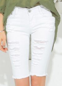 ženske bele kratke hlače 8