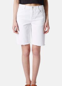 ženske bele kratke hlače 9