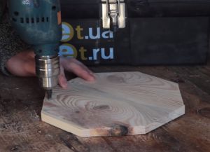 Drewniany żyrandol własnymi rękami16