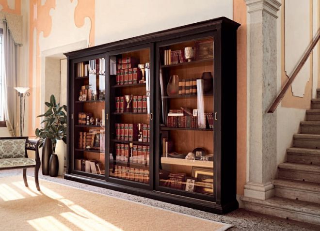Drvena police za knjige