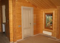 dřevěné dveře pro chatu15
