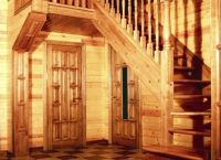 drewniane drzwi do domków 18