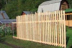 Do-it-yourself dřevěný plot12