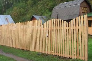 Дървена ограда със собствени ръце13