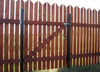 Dřevěné ploty pro chatu3