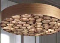 lampy drewniane 13