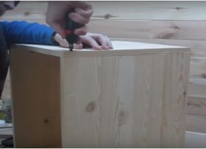 Дървен рафт със собствените си ръце11