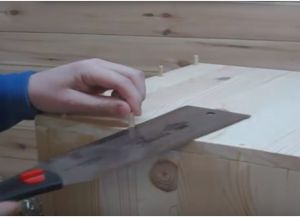 Półka wykonana z drewna własnymi rękami23