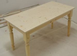 Dřevěný stůl to udělej sám13