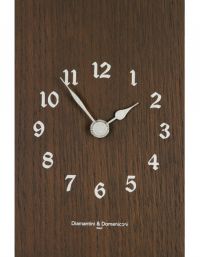 Dřevěné nástěnné hodiny 8