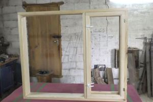 Dřevěné okenní kování23