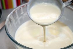 talířové těsto na mléko s mlékem