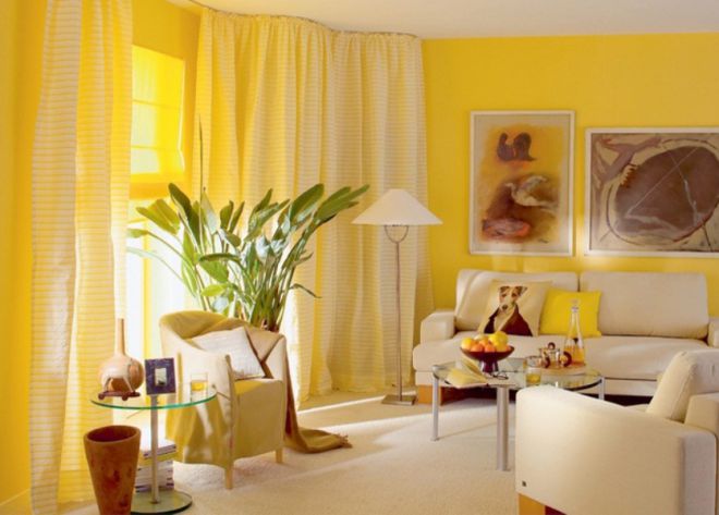 интерьер гостиной в желтых тонах