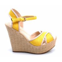 Żółte sandały 2