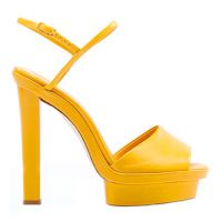 Żółte sandały 3