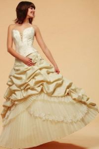 Žluté svatební šaty 7